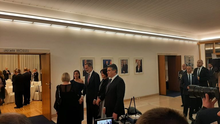 Počasna konzulica Jelka Tepšić na svečanoj večeri sa španjolskim kraljevskim parom