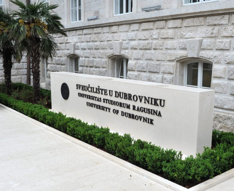 Svjetski znanstvenici u Dubrovniku na ljetnoj školi molekularne bioznanosti