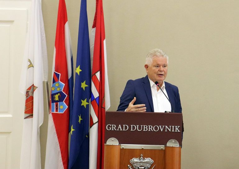 Vlahušić o domaćim i stranim radnicima: Ne budimo nojevi, koji guraju glavu u pijesak