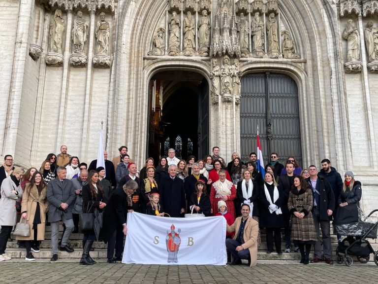 Festa Sv. Vlaha u Bruxellesu “urešena” je lijepom konavoskom i primorskom nošnjom