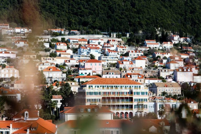 Hotel Imperial organizira Bingo večer za štićenike Doma za starije Dubrovnik