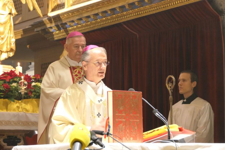 Kardinala Bozanića nasljeđuje Dražen Kutleša, nadbiskup koji se školovao u Dubrovniku