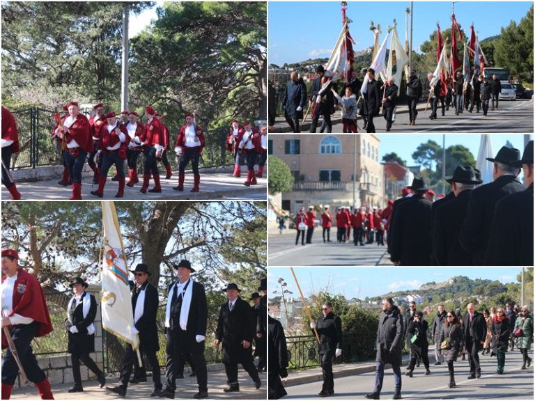 FOTO: Povratak barjaka u Grad