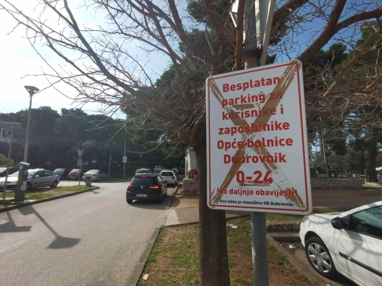 Opća bolnica Dubrovnik poništila je natječaj za davanje u zakup parkinga