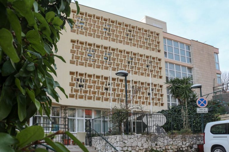 Država odredila s koliko će novca financirati županijske domove umirovljenika. Evo koliko će u 2026. dobiti naša Županija