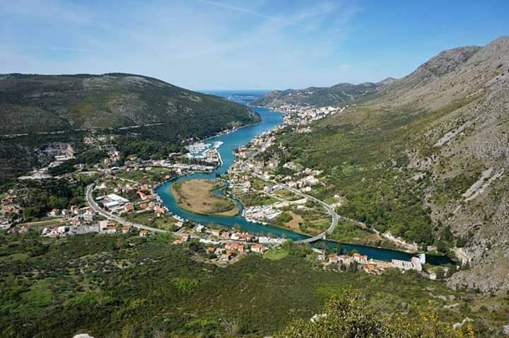 Rijeka dubrovačka nije odlagalište za štetne projekte, ne želimo brzu cestu preko Omble!