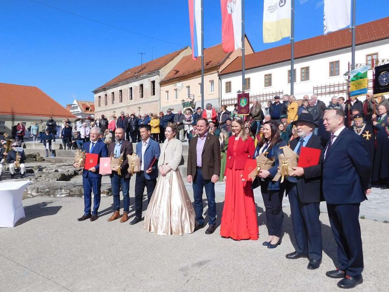 Najstarija vinova loza na svijetu stigla na Pelješac