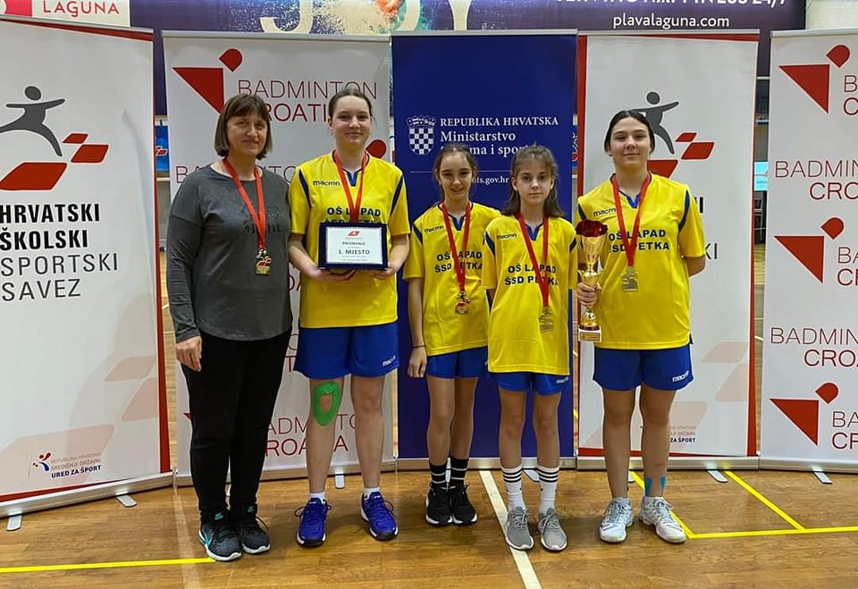 erika-lea-nora-i-eva-u-enice-o-lapad-kolske-prvakinje-hrvatske-u