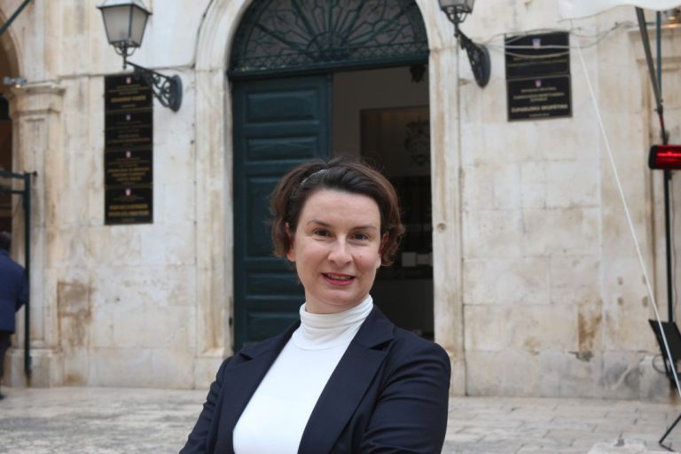 Viktorija Knežević žestoko reagirala na Raguža, a spomenula i Vićana kao ucjenjivački potencijal svake vlasti