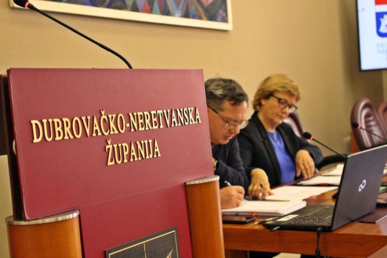 VIJEĆNIČKA PITANJA Izbori pred vratima – HDZ o BiH, oporba o nedovršenim projektima