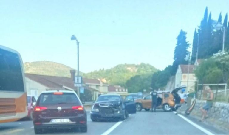 OPREZNO U PROMETU: nesreća u Slanome, dvije osobe ozlijeđene