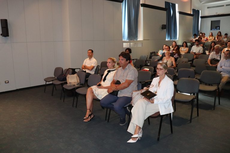 OTVORENA 22. Ljetna škola znanstvene mreže Offers