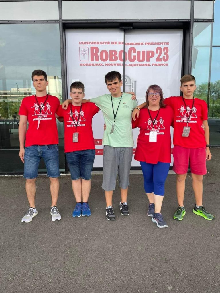 Dubrovački robotičari natjecali se na Svjetskom prvenstvu u robotici World RoboCup 2023