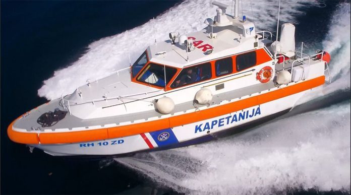 Bez stradalih i onečišćenja mora u nasukavanju jedrilice kod Koločepa
