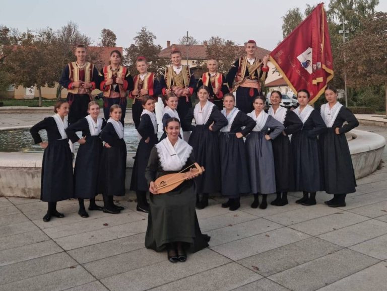 Festival dječjeg folklora Hrvatske – Salačke i Sočani osvojili 2. mjesto