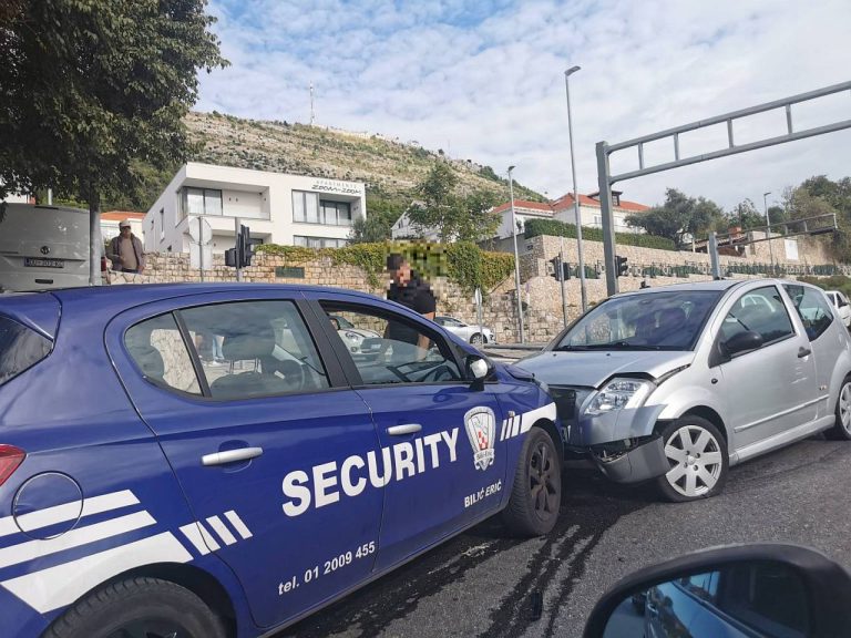 OPREZ VOZAČI: Zbog sudara na Ilijinoj glavici ne rade semafori