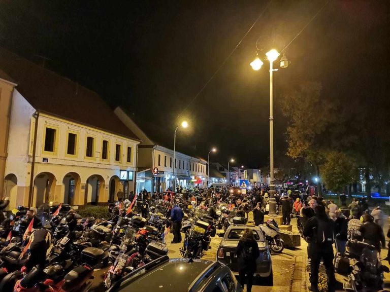 VIDEO Zajedno u ratu – zajedno u miru, stotinjak motociklista stiglo sinoć u Vukovar pokloniti se žrtvi grada heroja