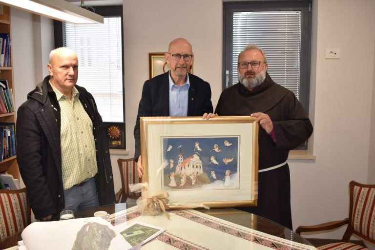 Načelnik Lasić zahvalio fra Ivici Kyrilu Pavloviću na službi u samostanu sv. Vlaha u Pridvorju