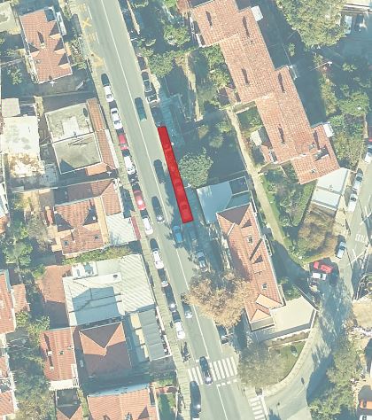 Privremeno zauzimanje parkinga na Vojnoviću zbog orezivanja stabla