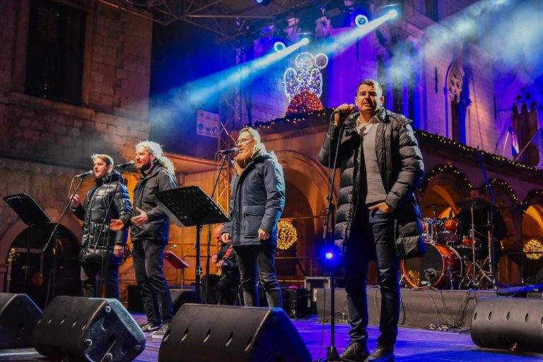 Humanitarni koncert 4 Tenora na Grudi