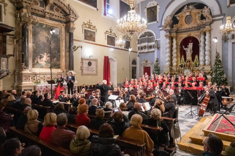 Prekrasna večer uz dubrovački orkestar, zborove i soliste