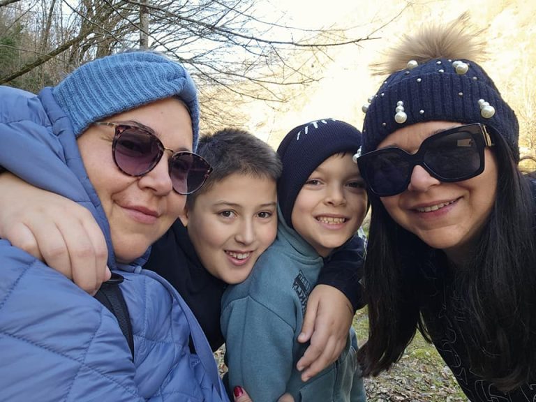 Katarina Braičević sa sestrama i djecom uživa u prvoj nagradi dubrovniknet-a: ovo je raj na zemlji!