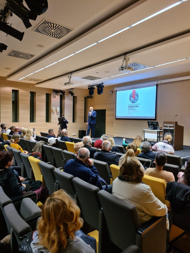 Marinko Marić održao predavanje o povijesnim vezama zaleđa i Dubrovnika