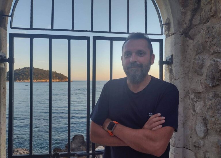 “Ne mogu vam, s osmijehom svojih roditelja iz ’86., reći  – rata neće biti”