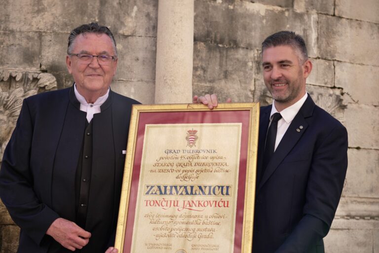 Tončiju Jankoviću priznanje za izniman rad na revitalizaciji povijesne kanalizacije ispod Straduna