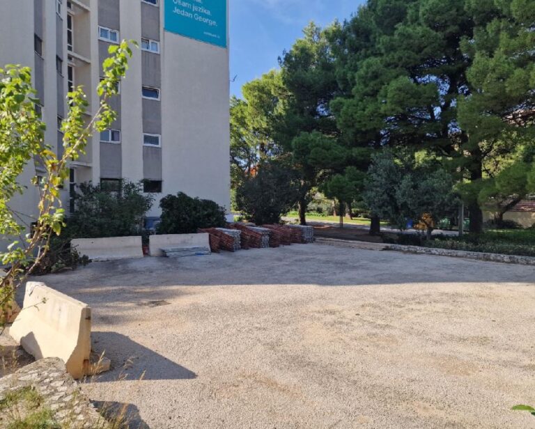 Na građevinsku dozvolu za zgradu ispred “Mercedesa” uložene žalbe, još nije pravomoćna