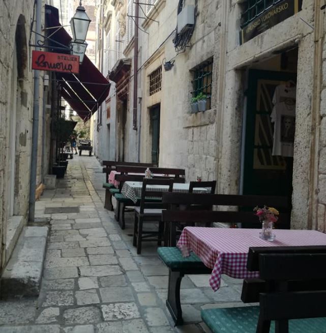 Hoće li itko biti zainteresiran za otvaranje mesnice u Gradu?