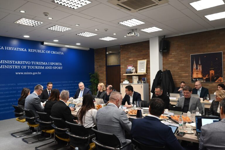 USVOJEN GODIŠNJI PROGRAM: HTZ u idućoj godini planira prihod od 55,3 milijuna eura, ministar pozvao na realno kreiranje cijene