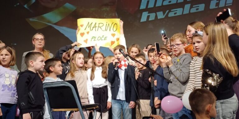 U Ploče se vratio kao pobjednik. Marino dočekan kako doliči “malom Pavarottiju”