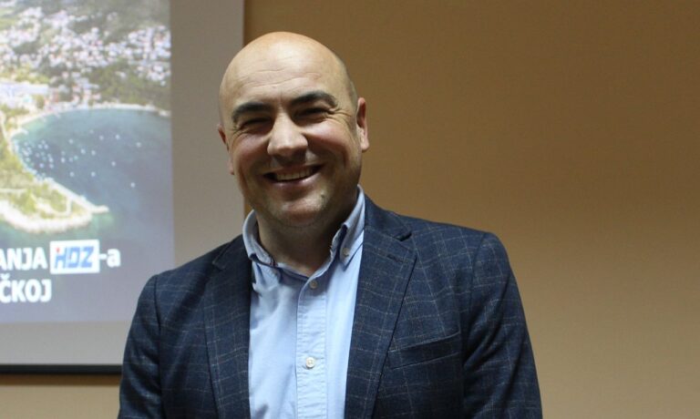 Blaž Pezo: Izađete na izbore i odaberete provjerene i dokazane ljude i politike