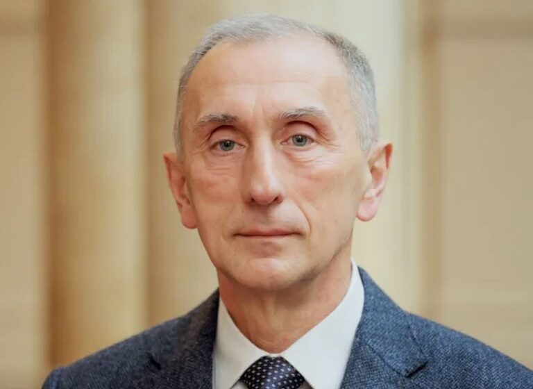 KONAVOSKI PANOPTIKUM Predavanje akademika Daria Vretenara – Zašto imati povjerenje u znanost?
