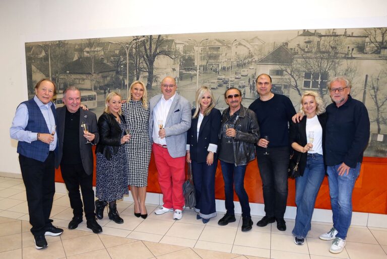FOTO: Zagrebačka premijera  dokumentarnog filma “JEDAN DAN – Priča o Dubrovačkim trubadurima”
