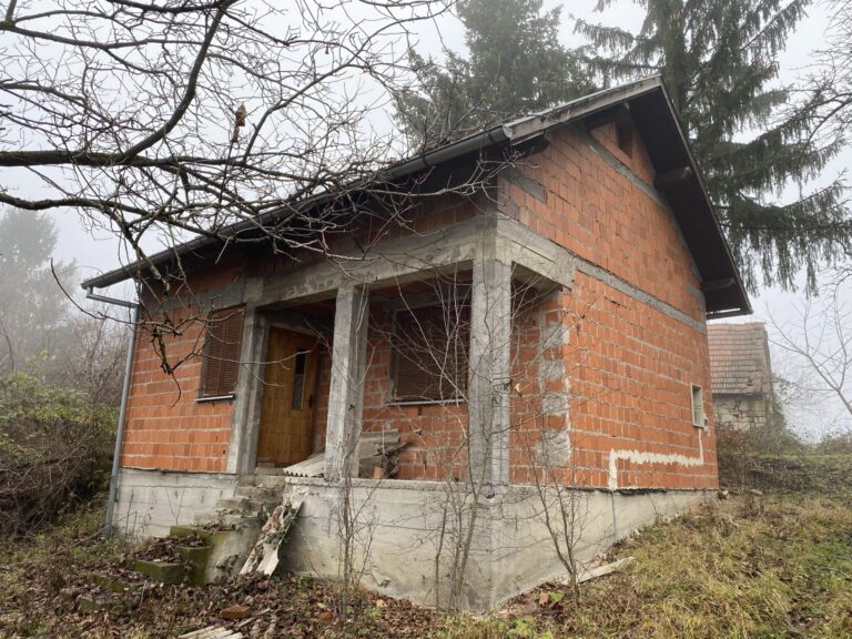 Nemate novaca? Prijavite se, država će vam besplatno energetski obnoviti kuću.