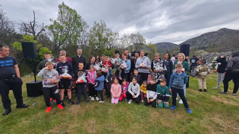 USKRS U PRIMORJU 2025. Na Osojniku održane tradicionalne seoske igre