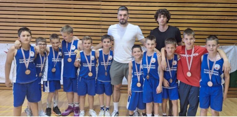 Gradonačelnik Franković čestitao košarkašima na brončanoj medalji na državnom prvenstvu