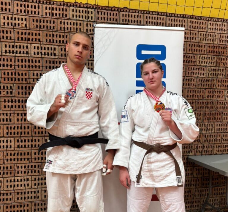 Leona prvakinja, Luka viceprvak Hrvatske na juniorskom prvenstvu