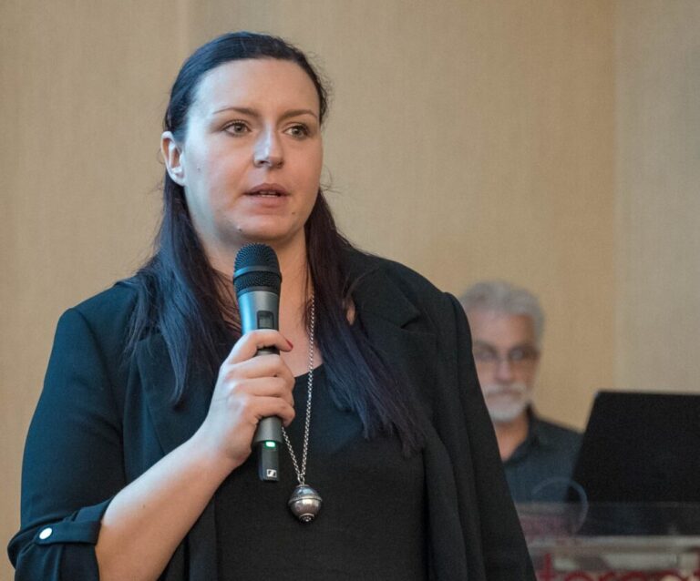 Mira Šejtanić, predsjednica Lukjernice: Psihičko oboljenje se u malim gradovima “ne oprašta”