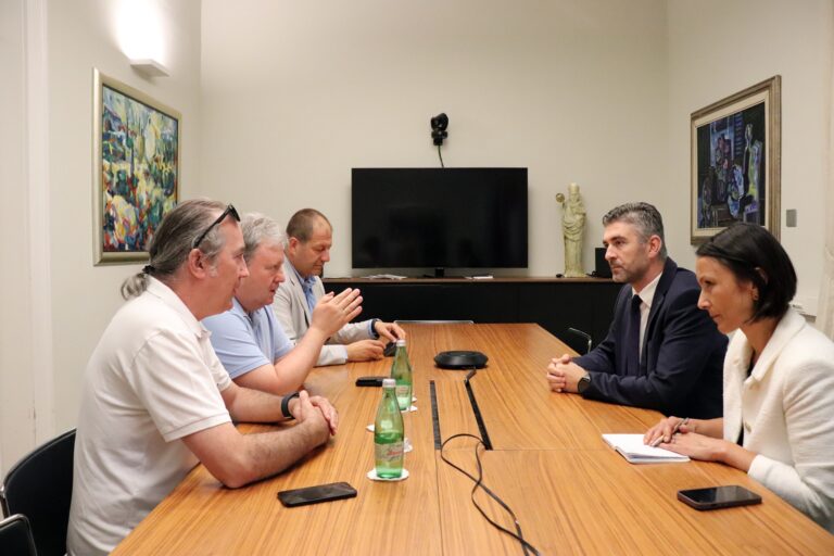 Franković primio umjetničko vodstvo ansambla Mazowsze povodom Svjetskog dana glazbe