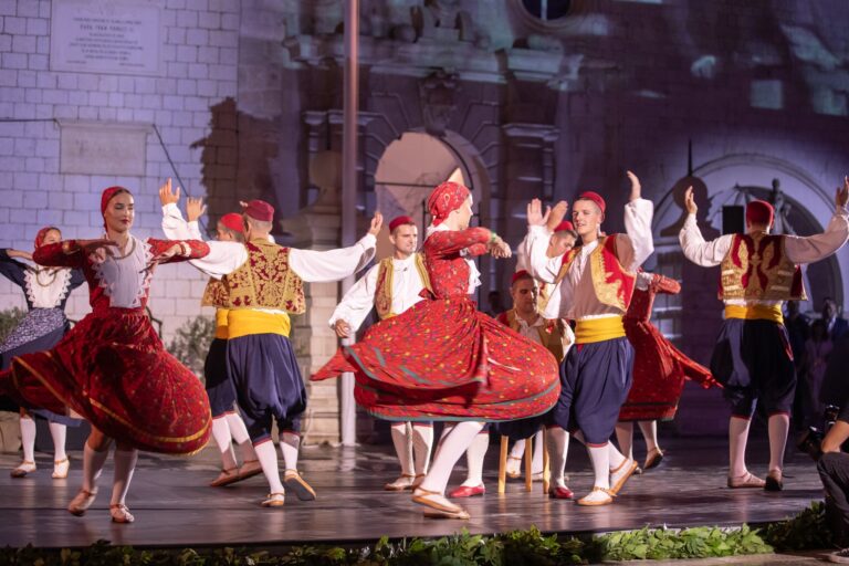 VEČER FOLKLORA I TRADICIJE: Evo što donosi program četvrtih Korosanti u Čilipima