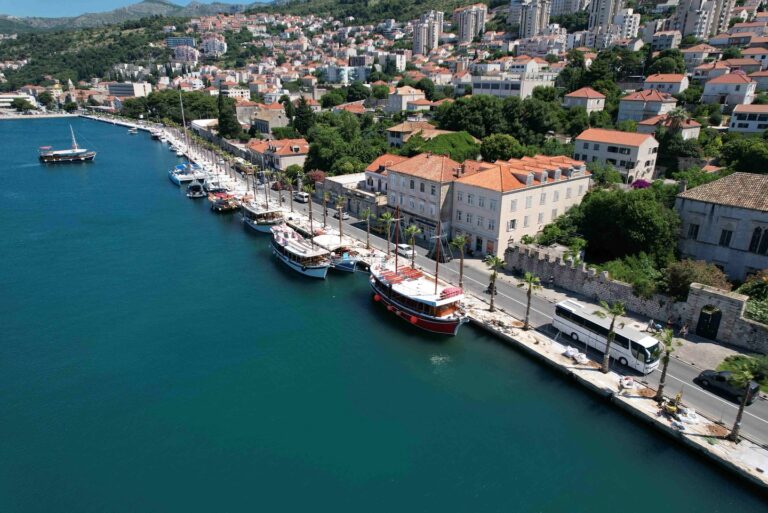 Zbog “Gruške noći” autobusi Libertasa mijenjaju rute prometovanja, provjerite kuda će voziti
