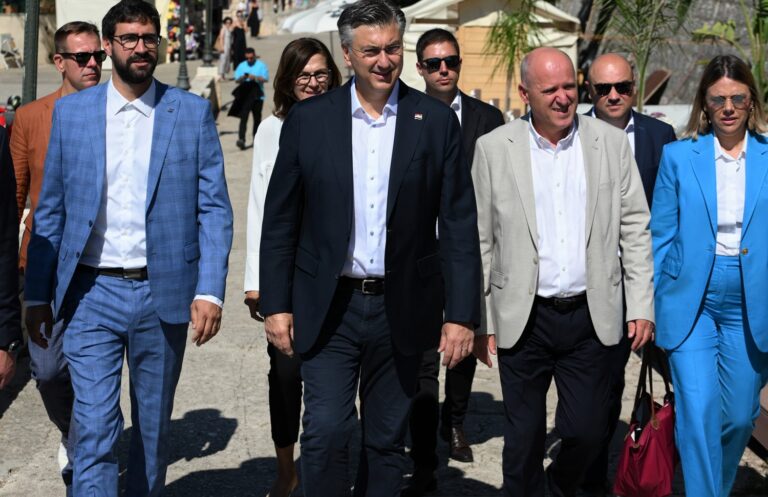 Plenković večeras u Gradu, sutra na Korčuli