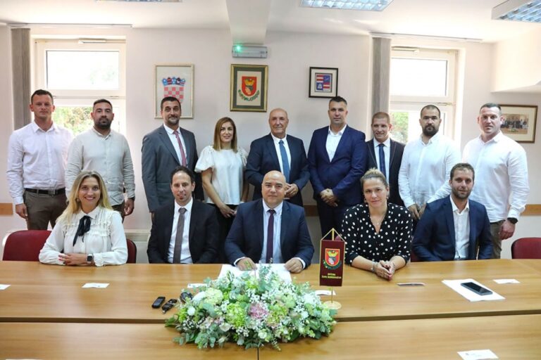 Konstituirano Općinsko vijeće Župe dubrovačke, Miloslavić smanjio svoju plaću za 10 posto