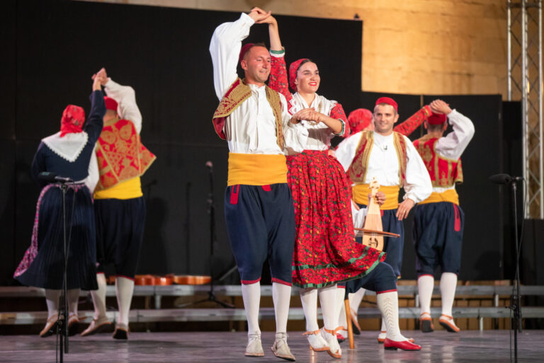 FOLKLOR Naš šezdesetogodišnjak zabalat će na Revelinu 14. srpnja