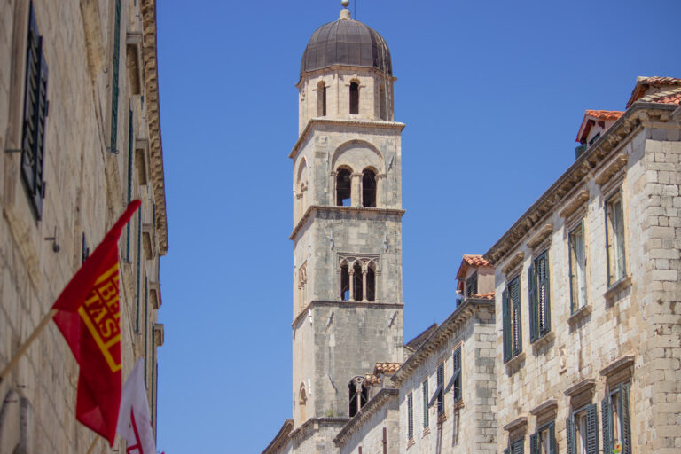 Država darovala Dubrovačkoj biskupiji kuću za mlade obitelji