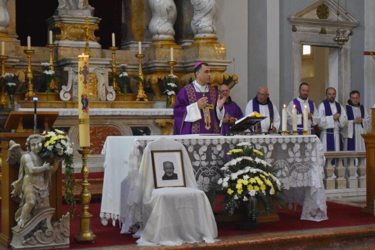 Održan pokop i misa zadušnica za padra Pija, dobrog duha Dubrovnika