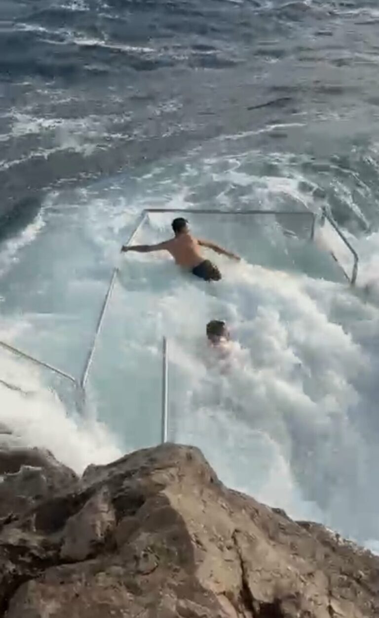 VIDEO/DRAMA U MORU ISPRED HOTELA CROATIA Dvojicu francuskih tinejdžera spasili riskirajući vlastite živote